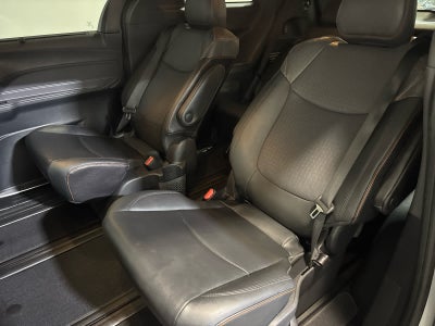2022 Toyota Sienna XSE