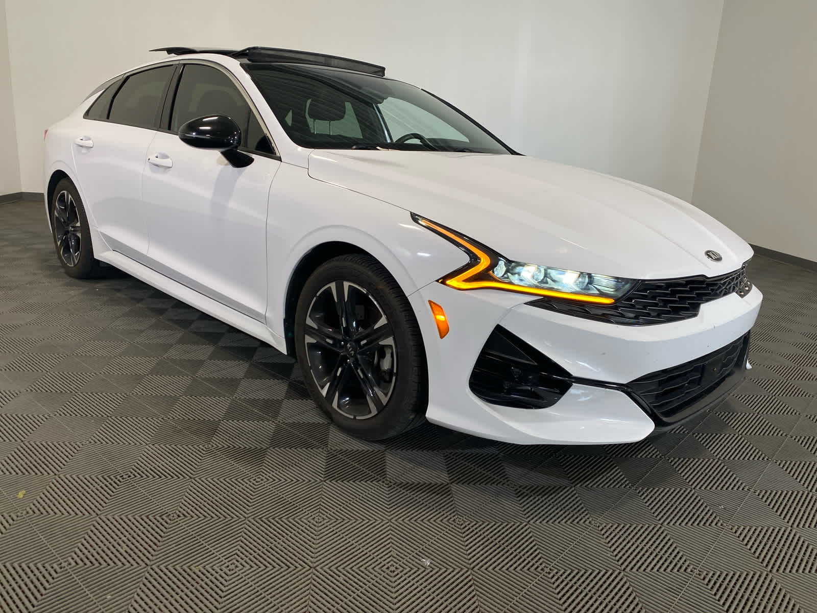 2021 Kia K5 GT-Line