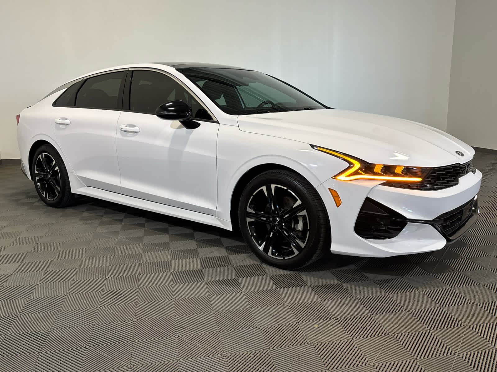 2021 Kia K5 GT-Line