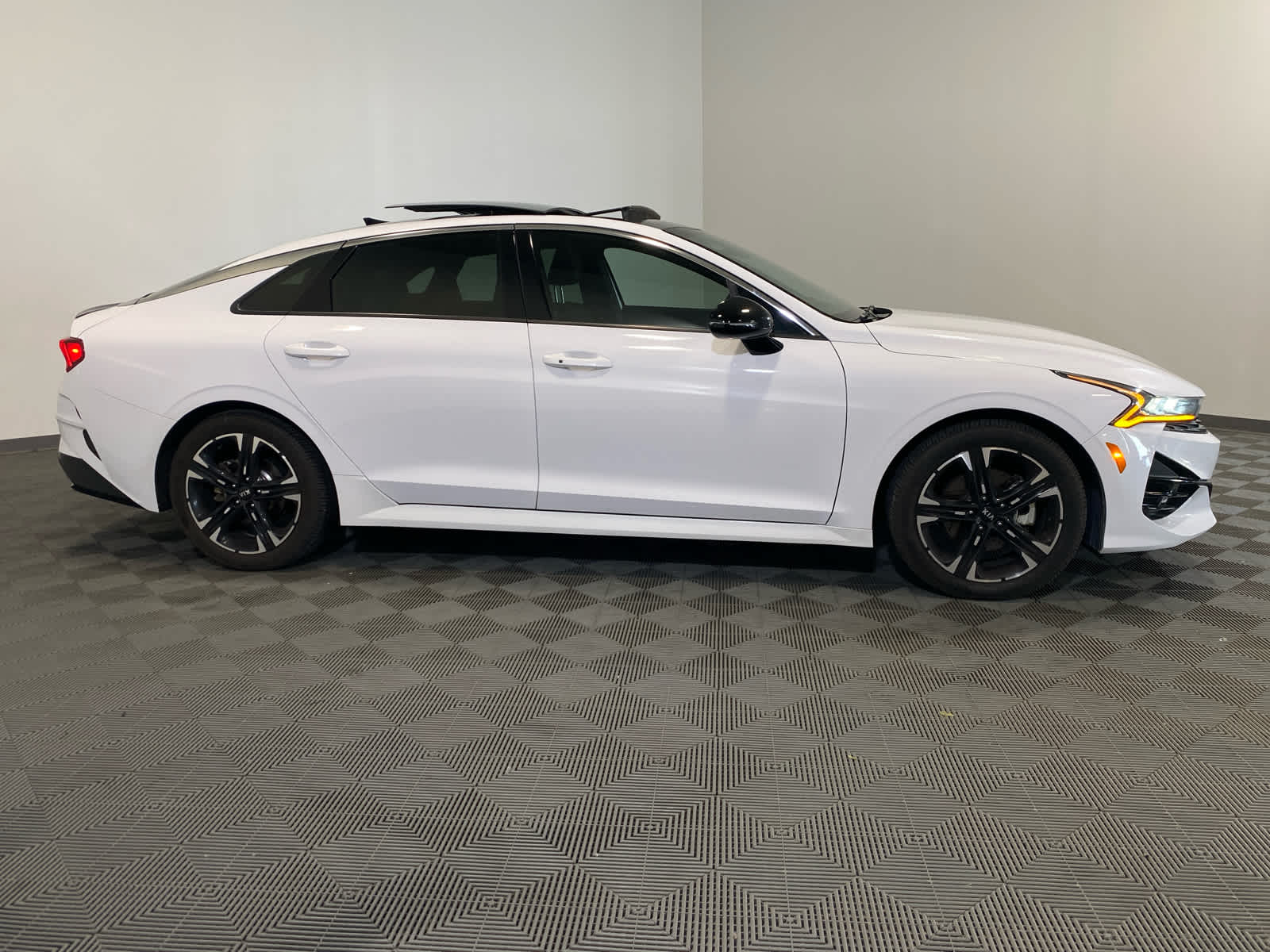 2021 Kia K5 GT-Line