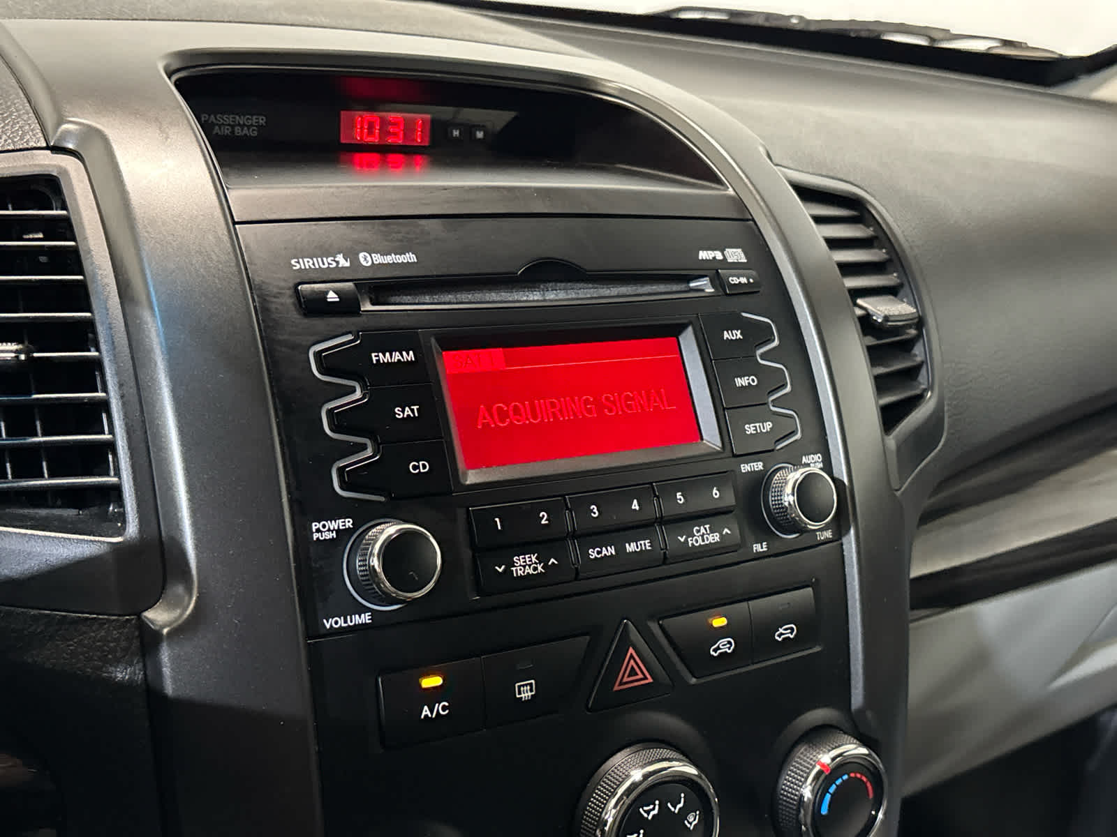 2011 Kia Sorento LX