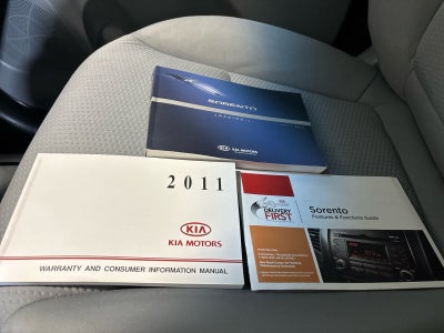 2011 Kia Sorento LX