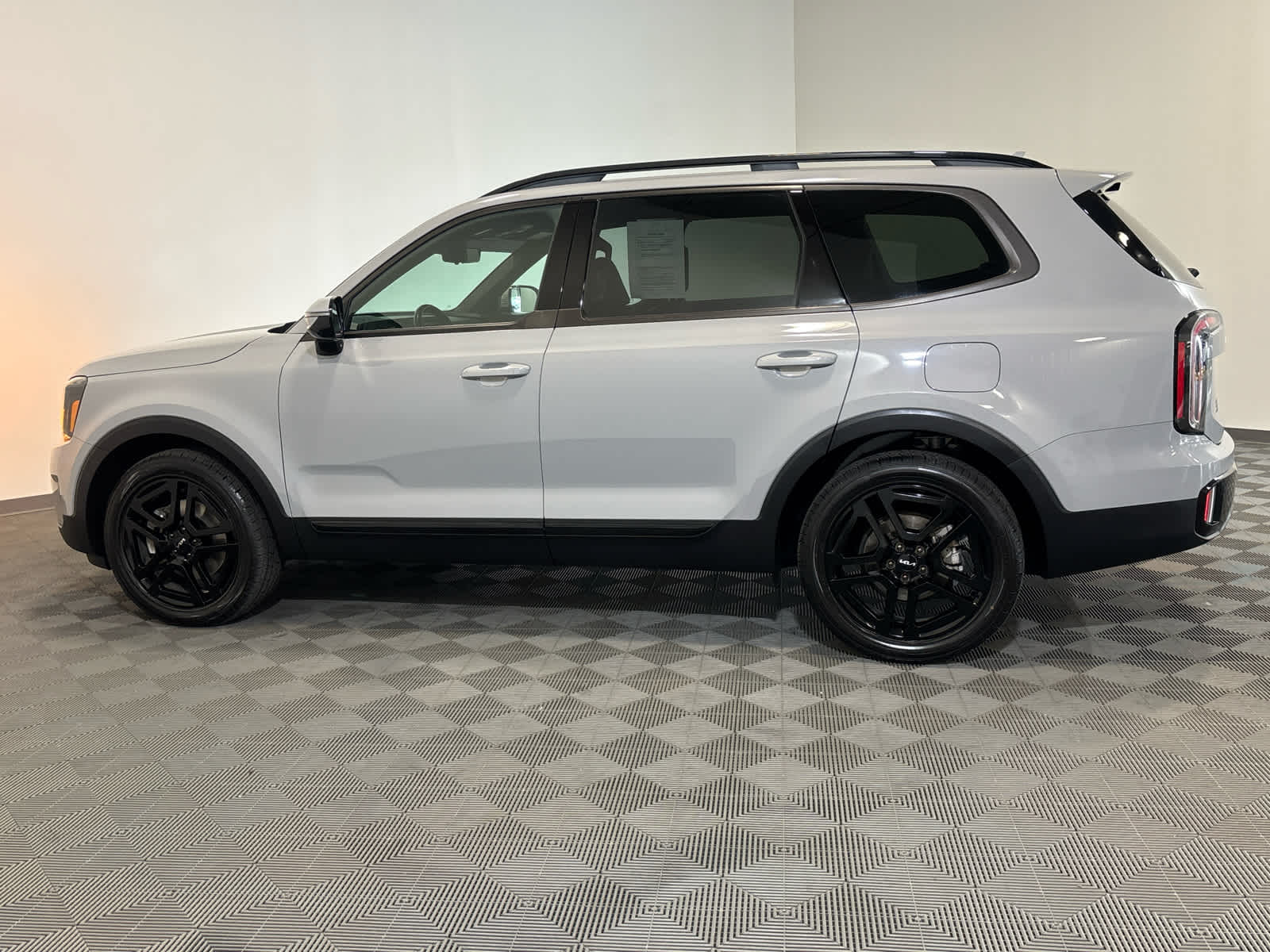 2024 Kia Telluride SX Prestige X-Line