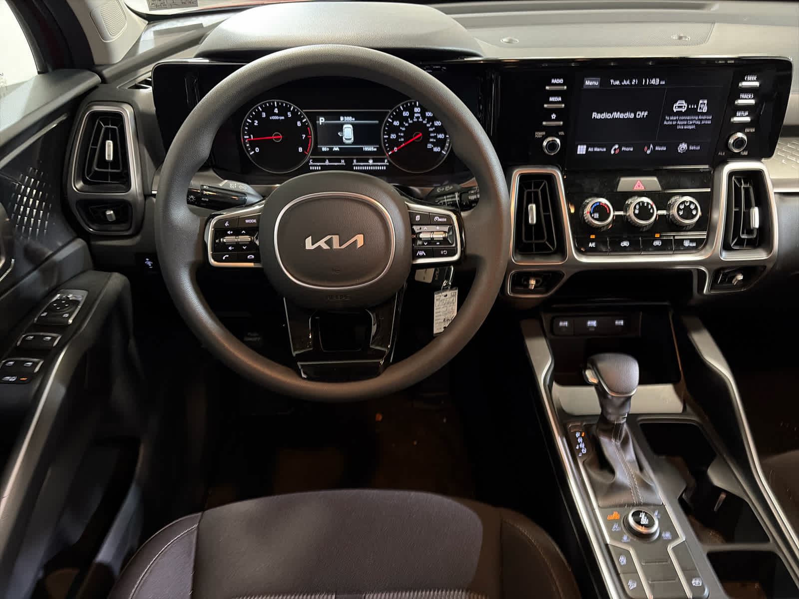 2023 Kia Sorento LX
