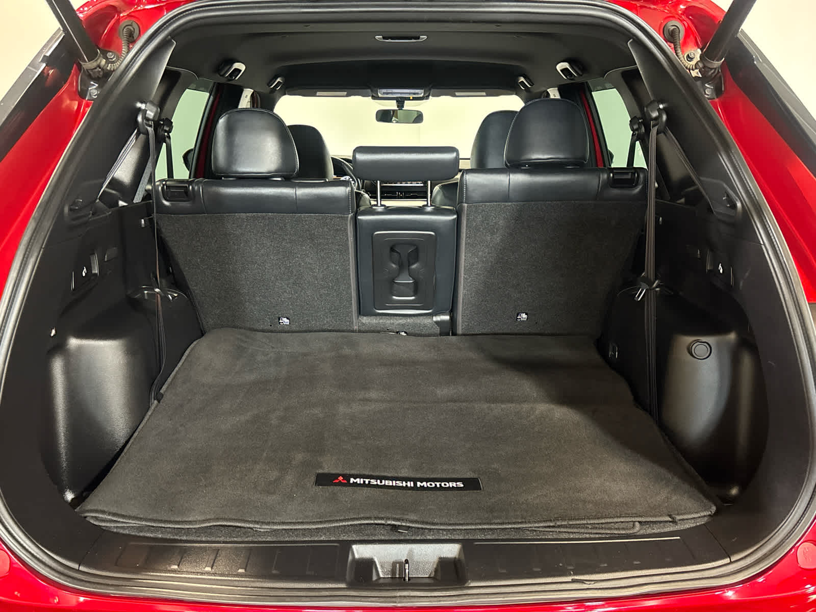 2023 Mitsubishi Outlander SE Black Edition