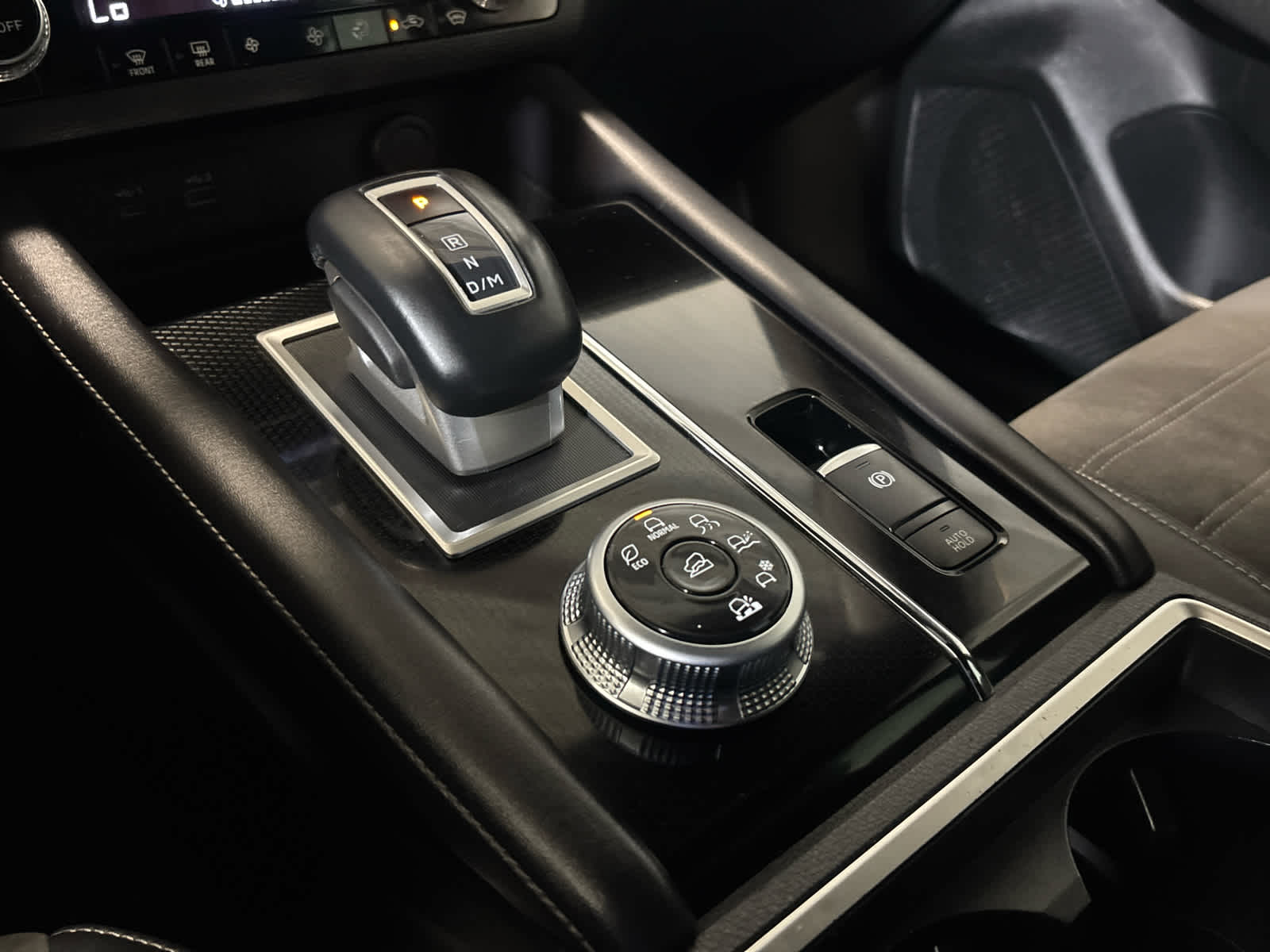 2023 Mitsubishi Outlander SE Black Edition