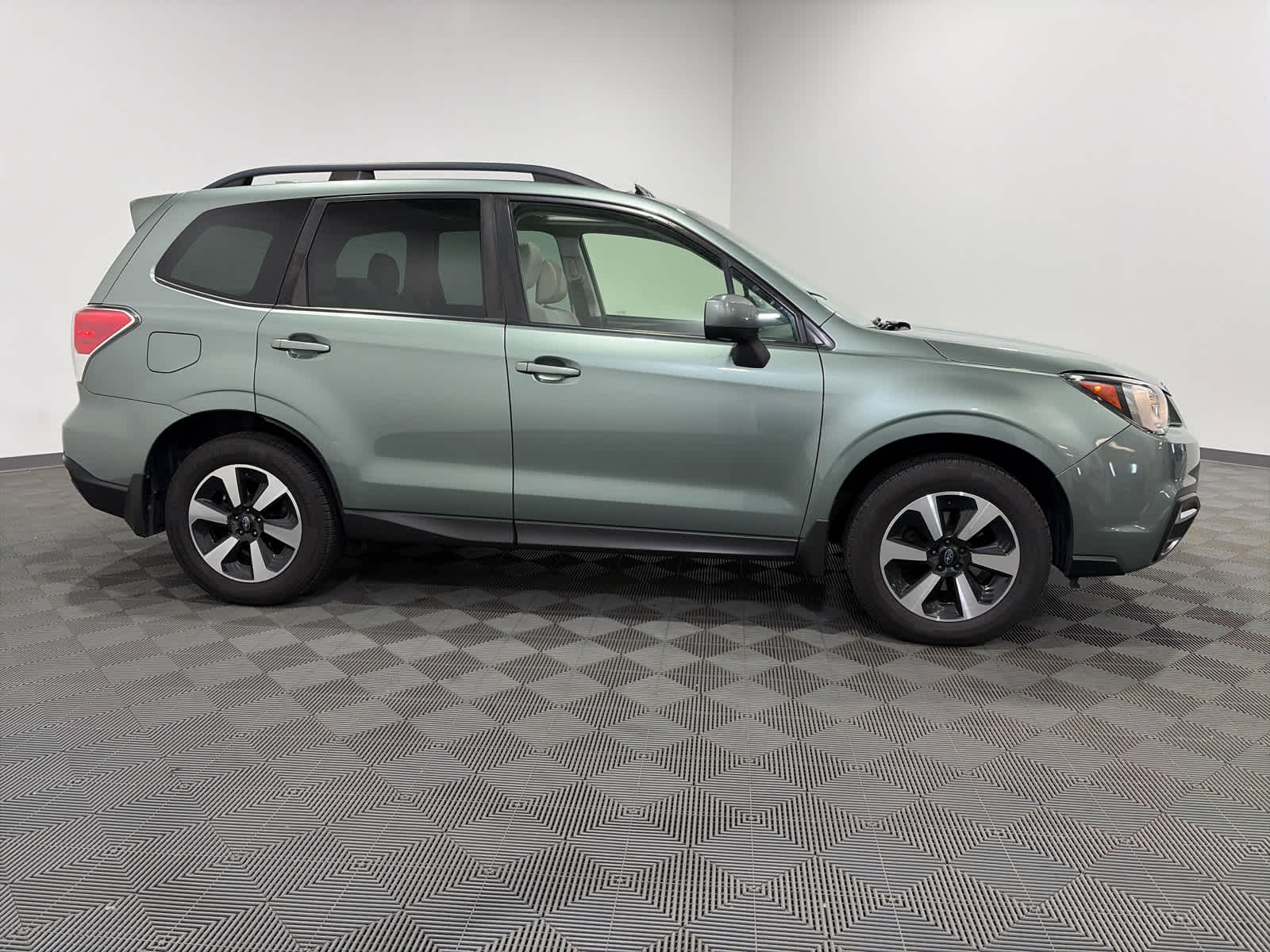 2018 Subaru Forester Premium