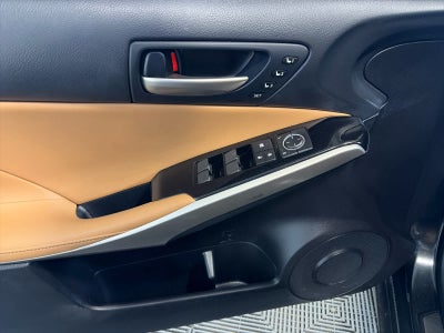 2019 Lexus IS 300 