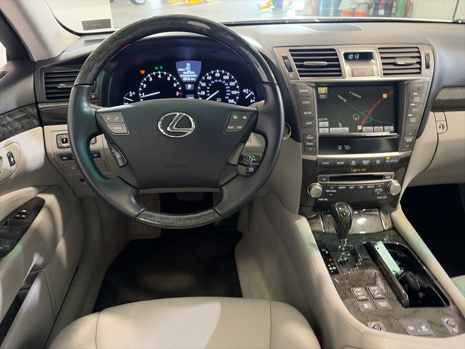 2010 Lexus LS 460 
