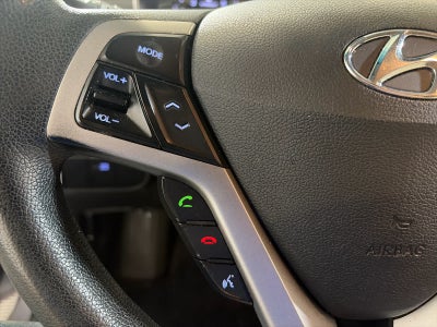 2016 Hyundai Veloster Base