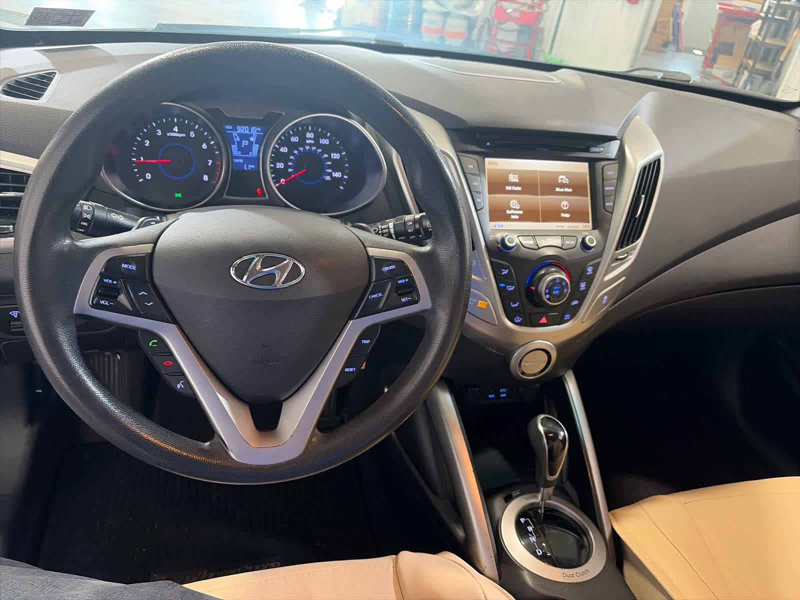 2016 Hyundai Veloster Base