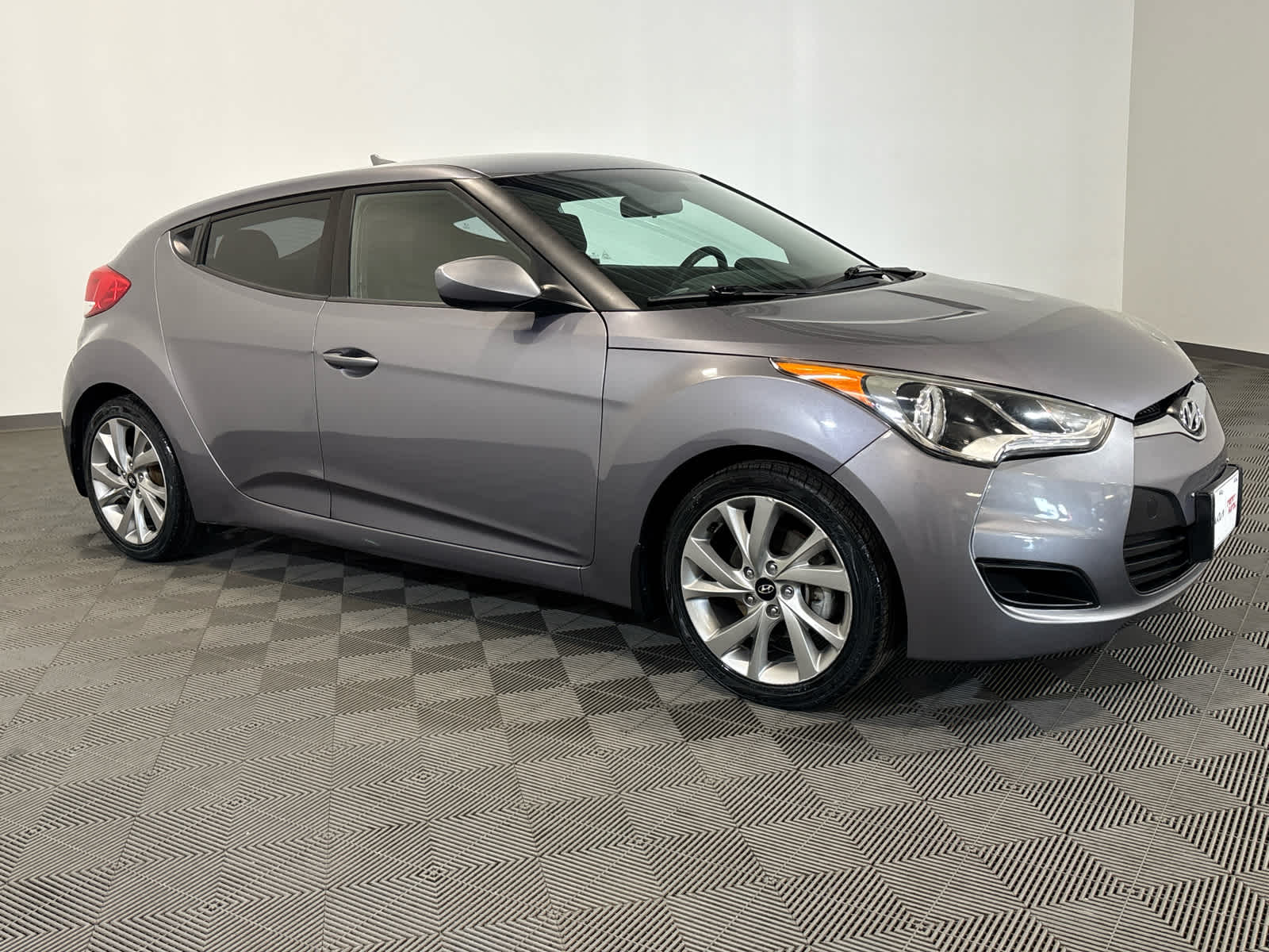 2016 Hyundai Veloster Base