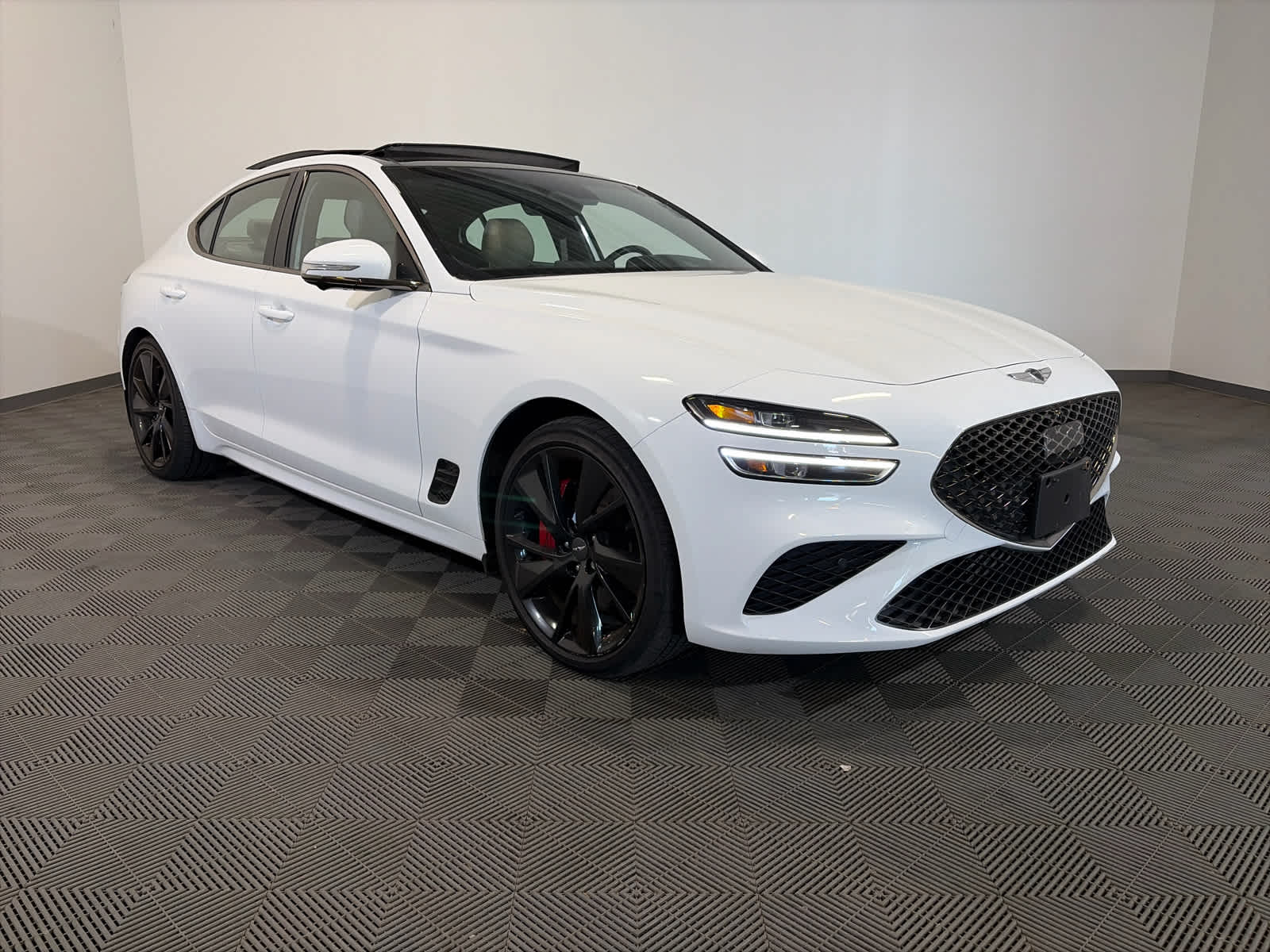2023 Genesis G70 3.3T