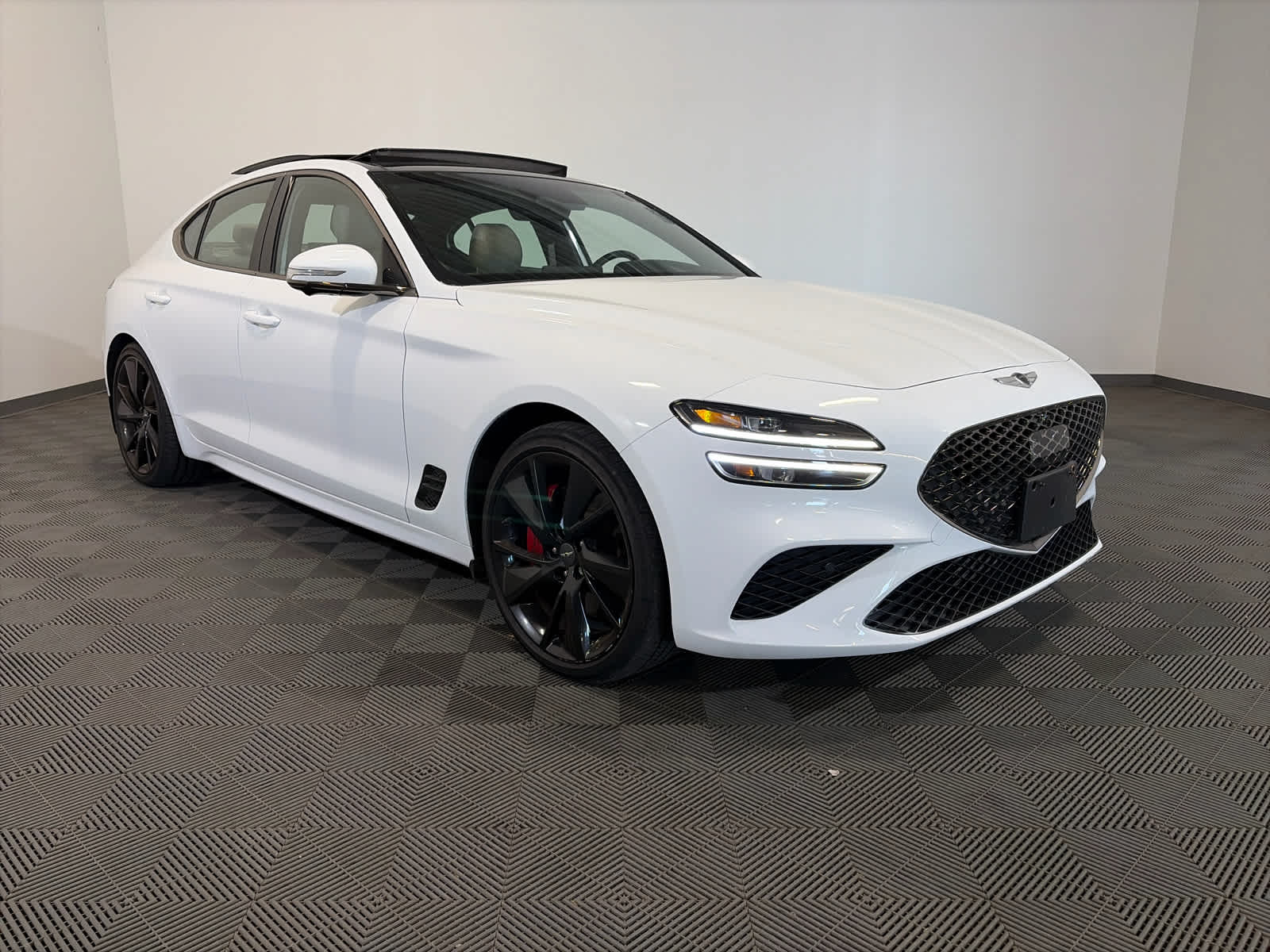 2023 Genesis G70 3.3T