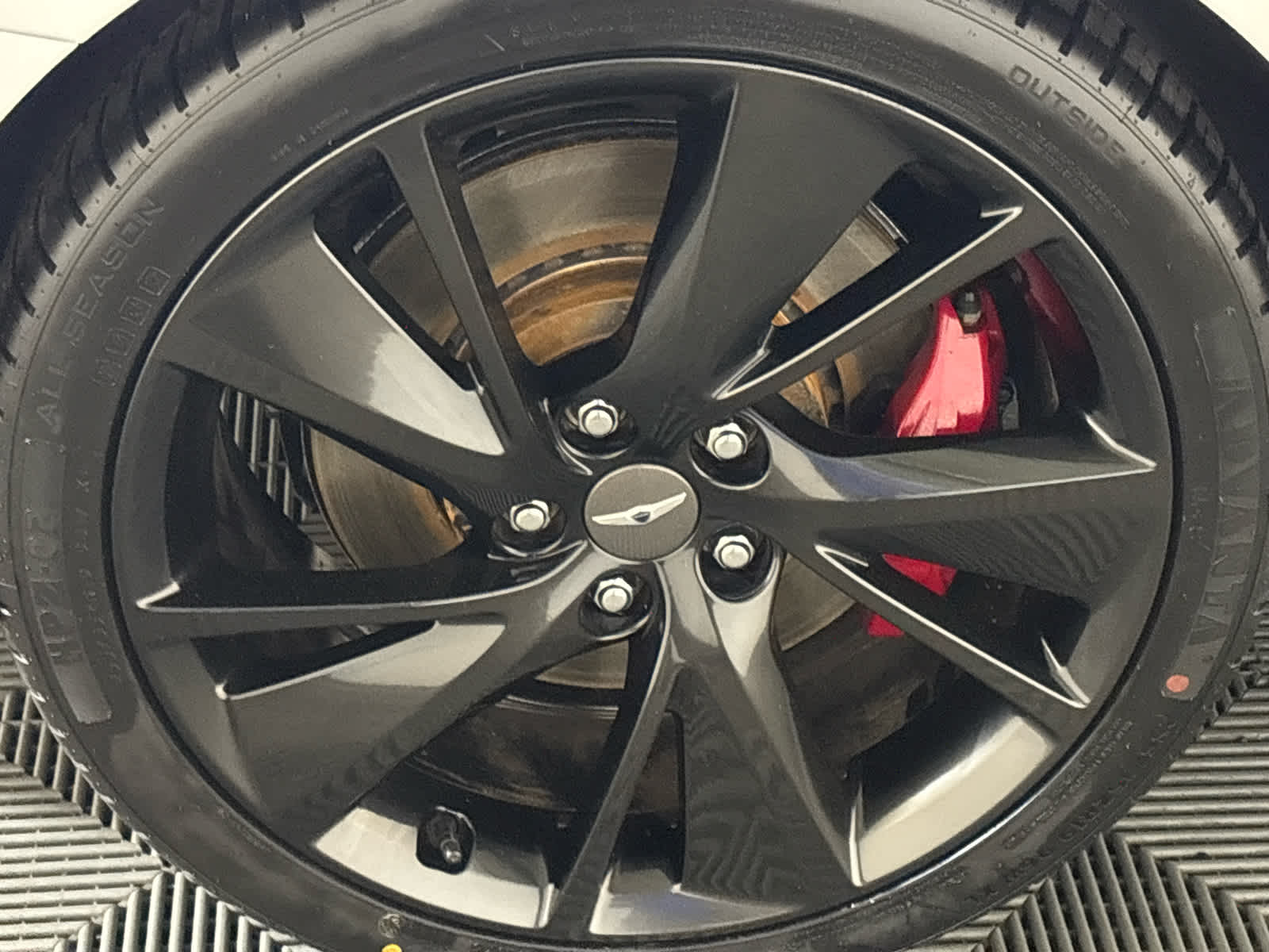 2023 Genesis G70 3.3T
