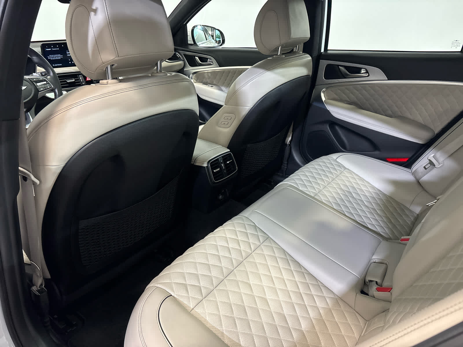 2023 Genesis G70 3.3T