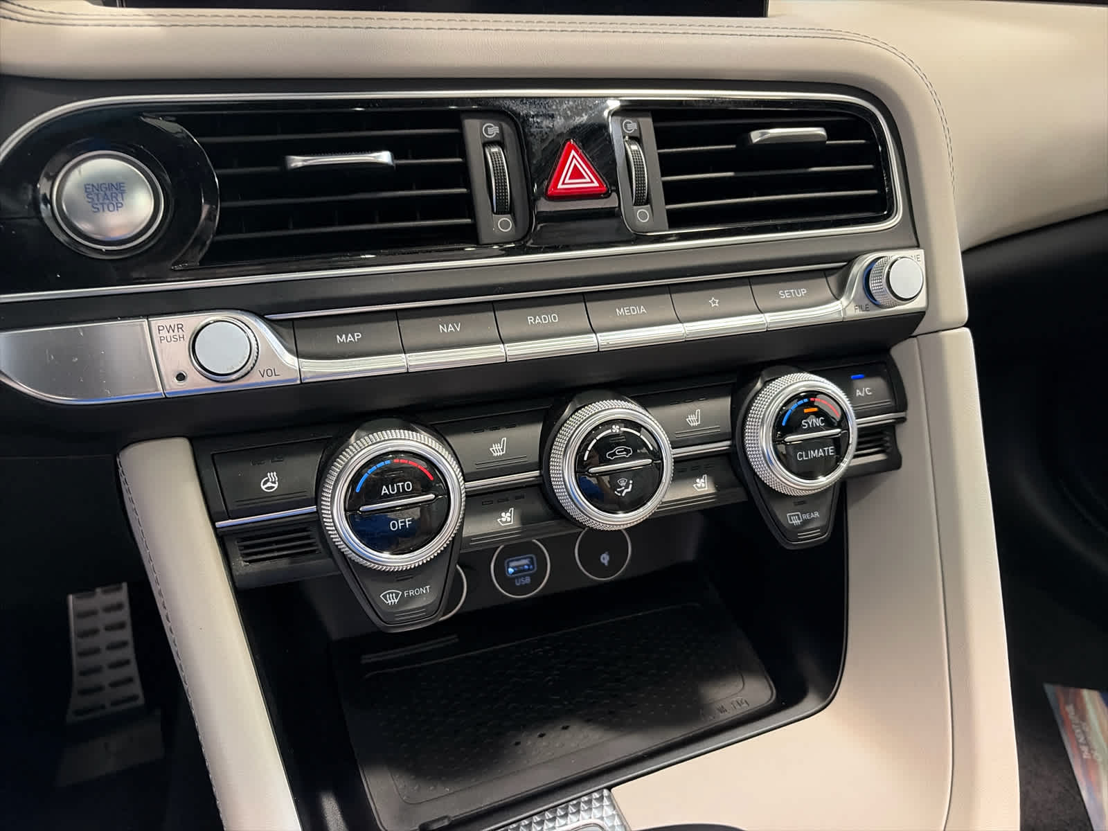 2023 Genesis G70 3.3T