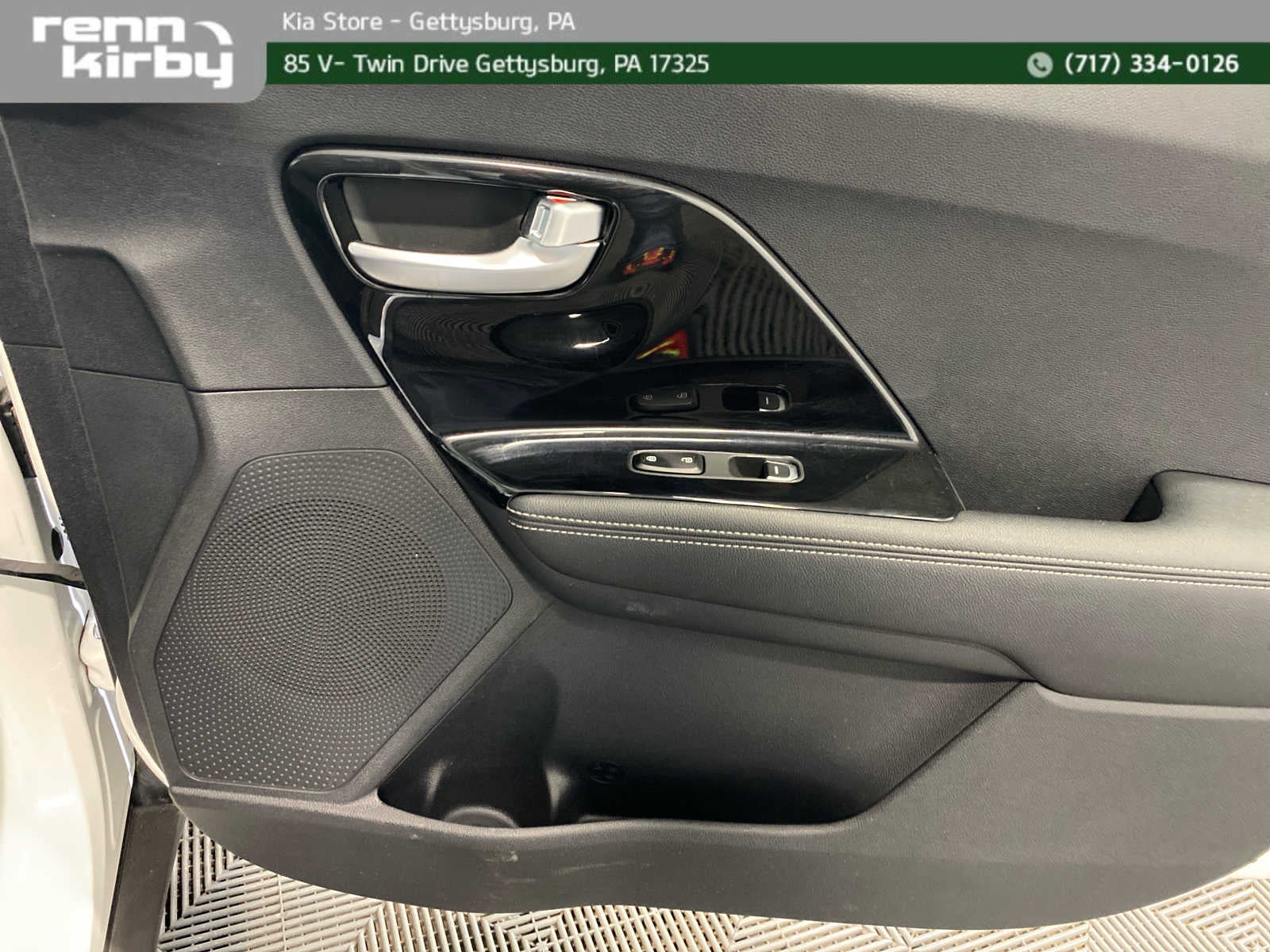 2020 Kia Niro Plug-In Hybrid LXS