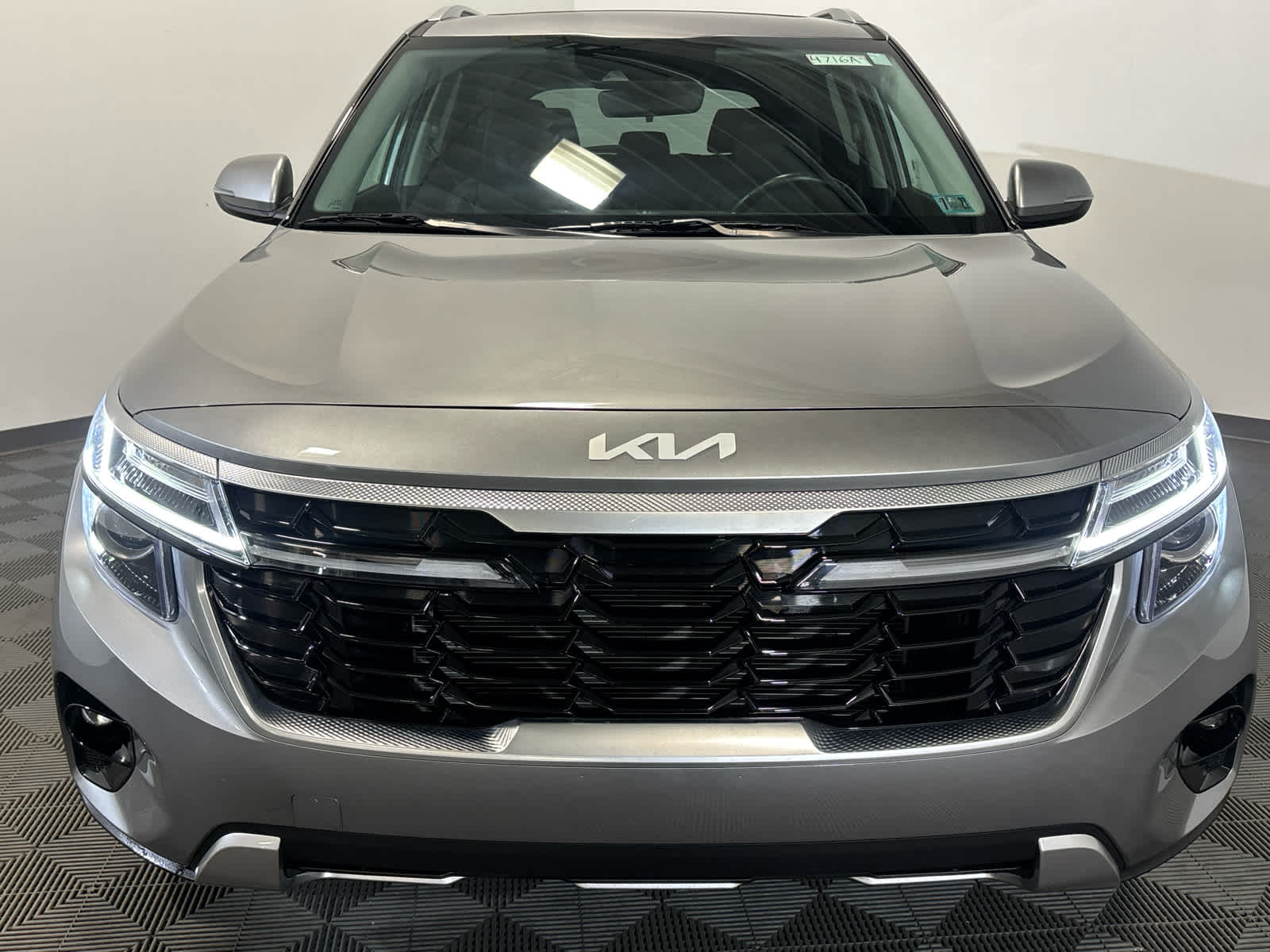 2024 Kia Seltos EX