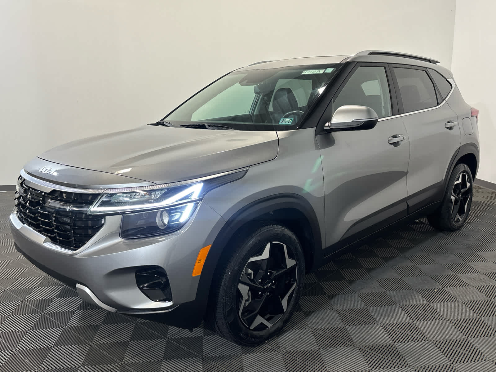 2024 Kia Seltos EX