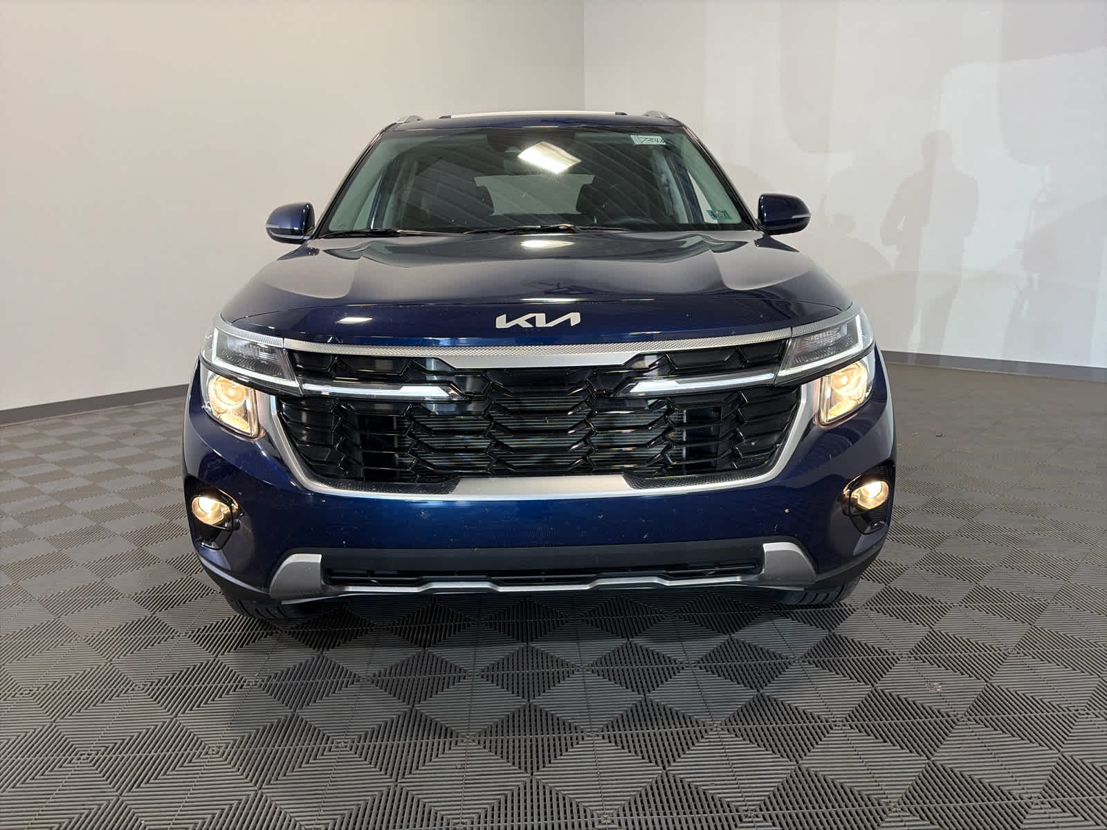 2025 Kia Seltos EX