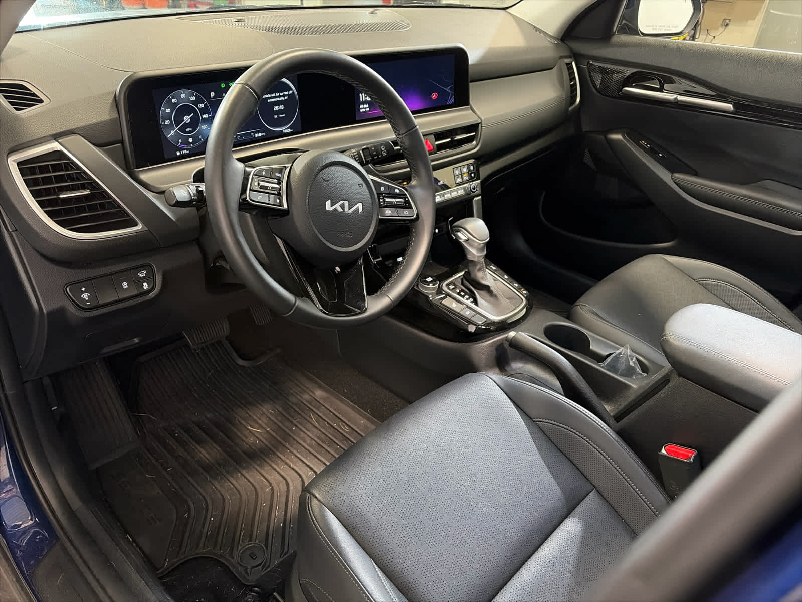 2025 Kia Seltos EX