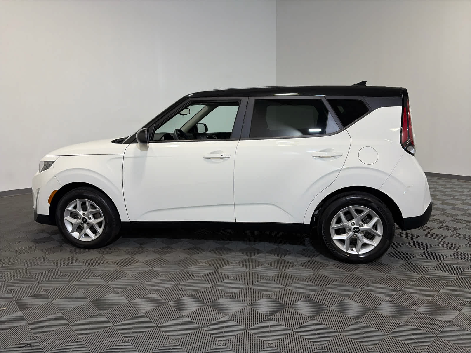 2023 Kia Soul S