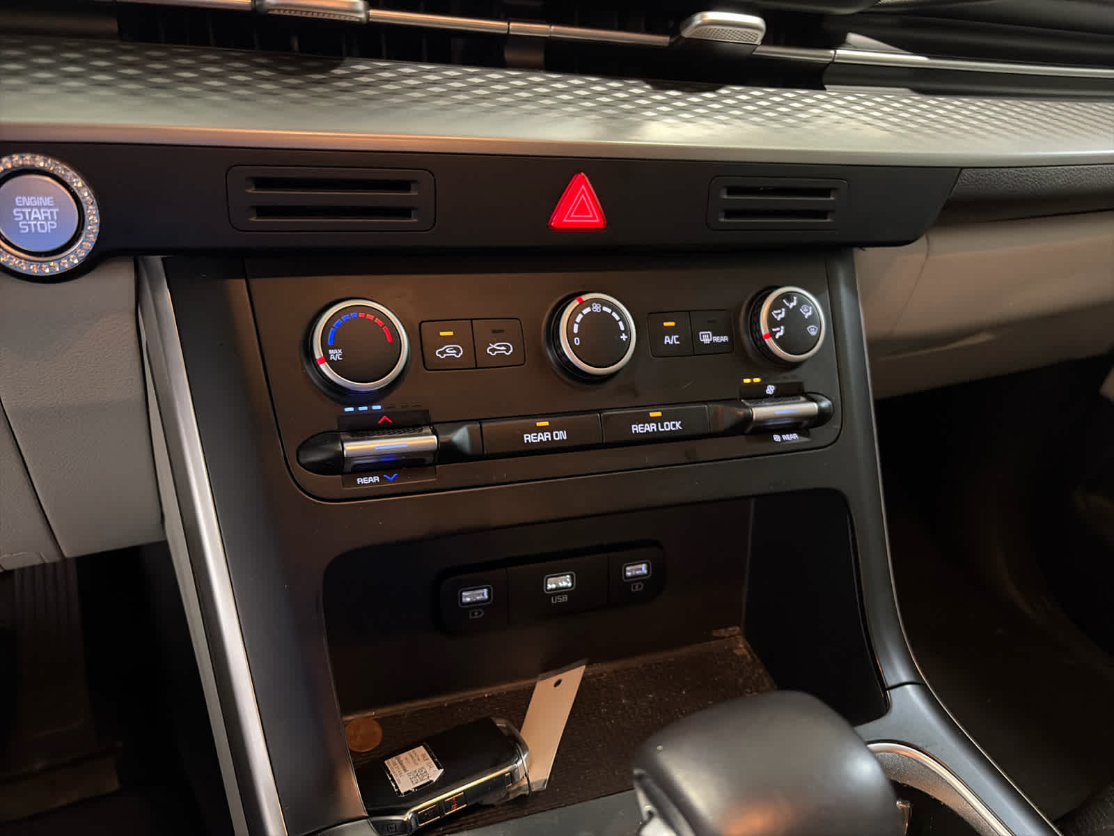 2022 Kia Carnival LXS