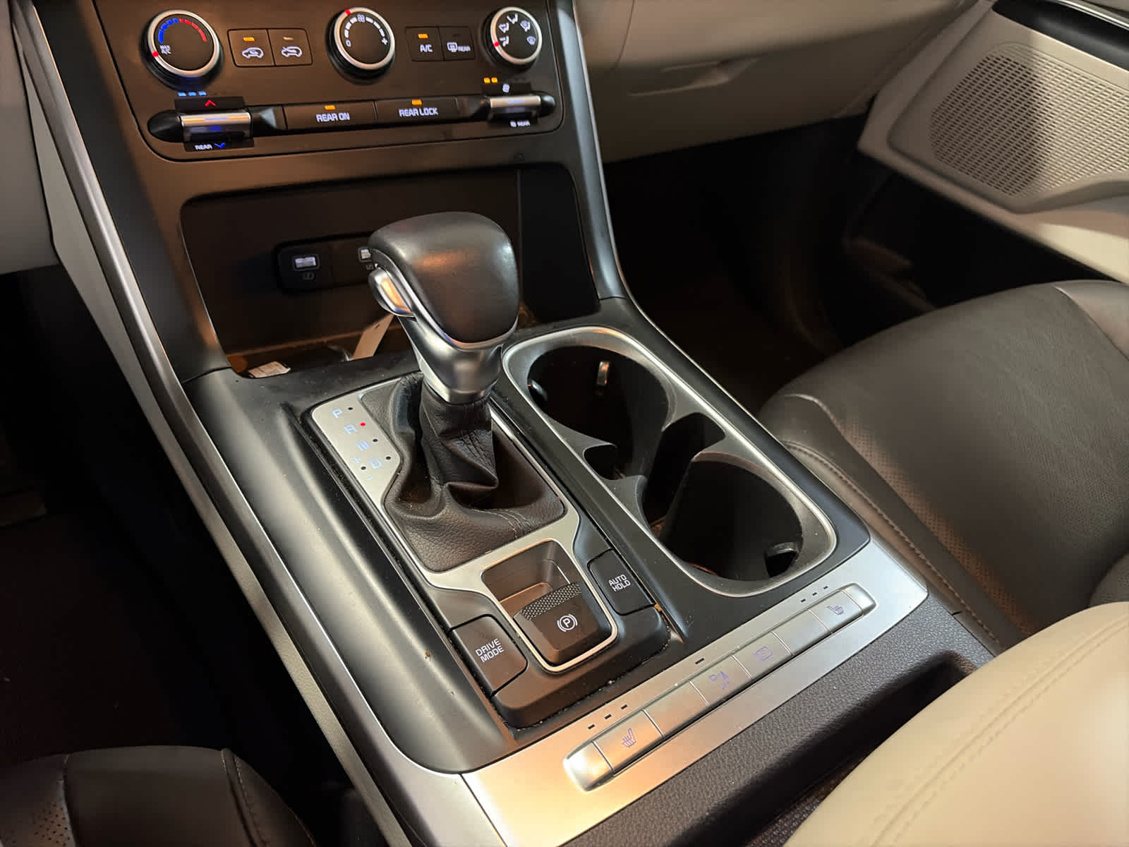 2022 Kia Carnival LXS