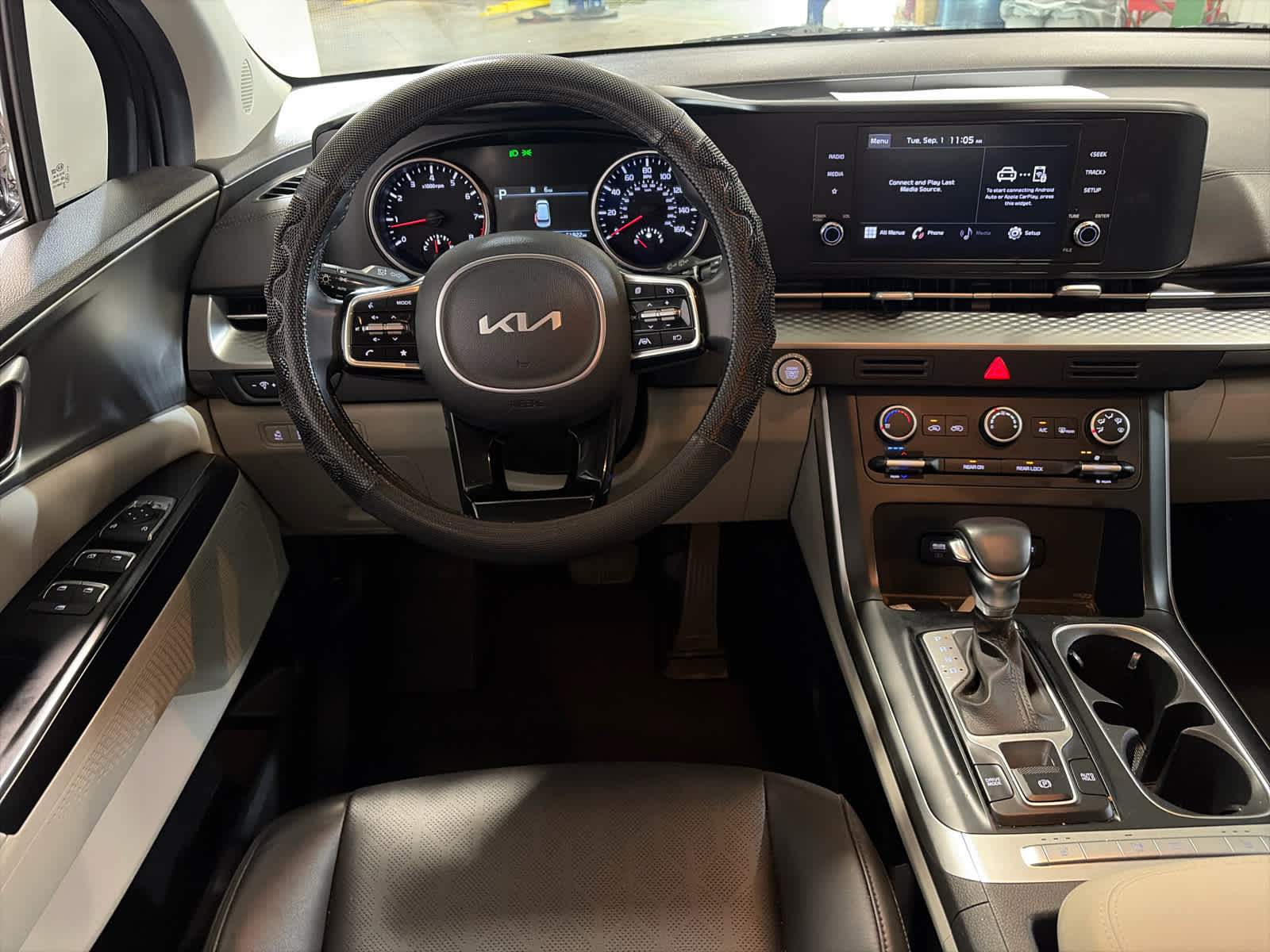 2022 Kia Carnival LXS
