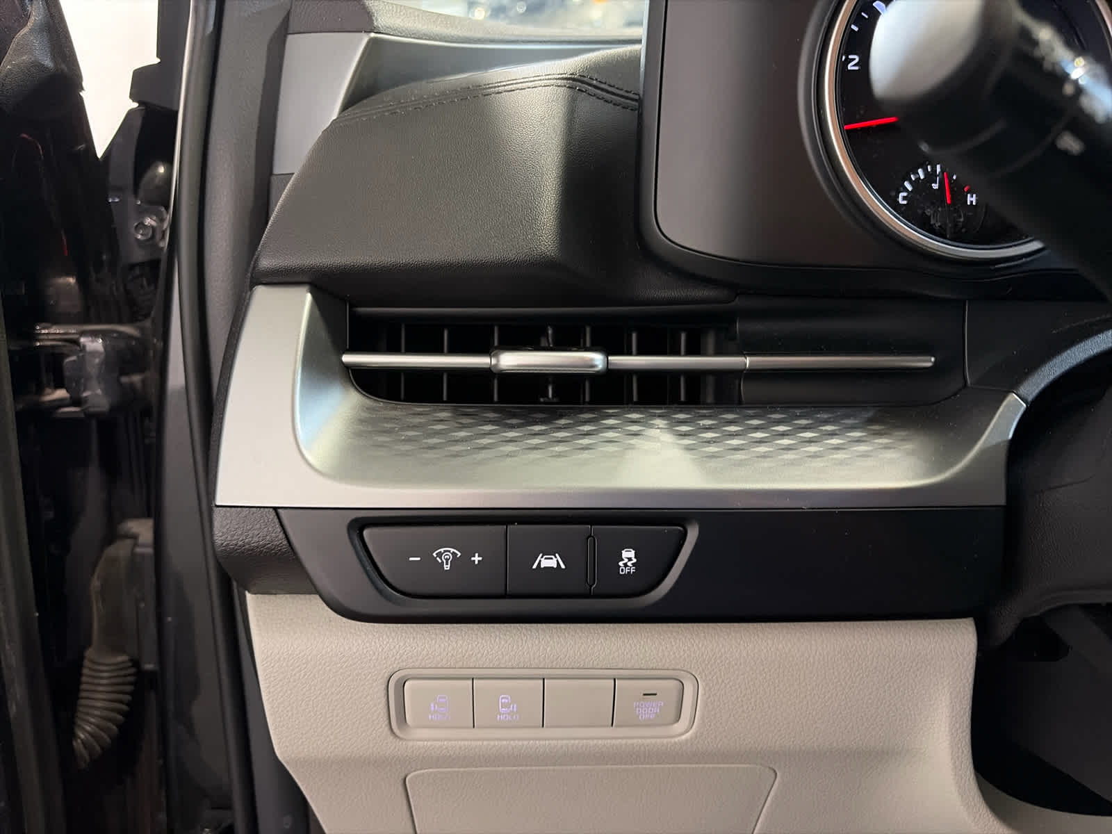 2022 Kia Carnival LXS