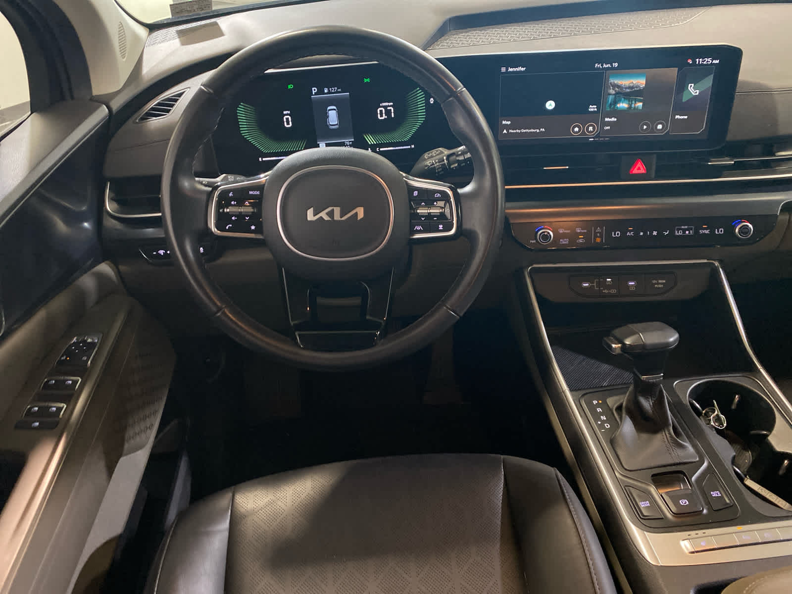 2025 Kia Carnival LXS
