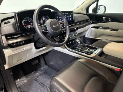 2024 Kia Carnival EX