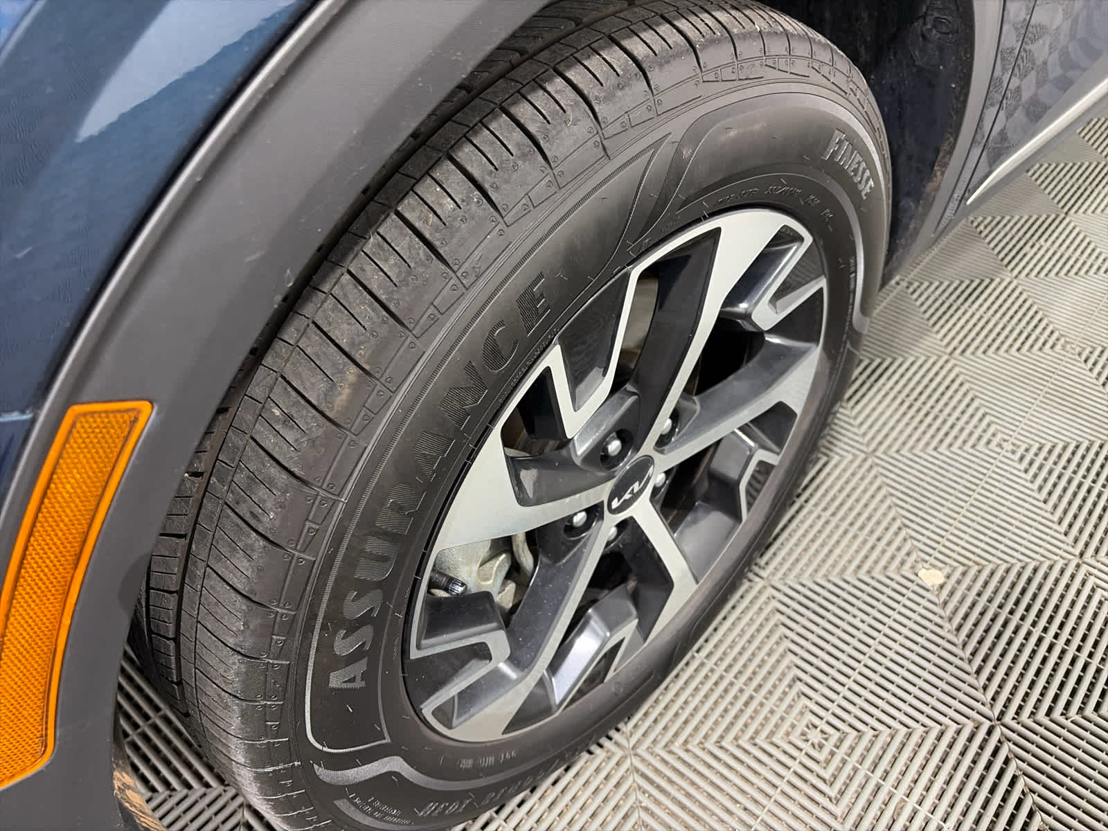 2025 Kia Sportage Hybrid EX