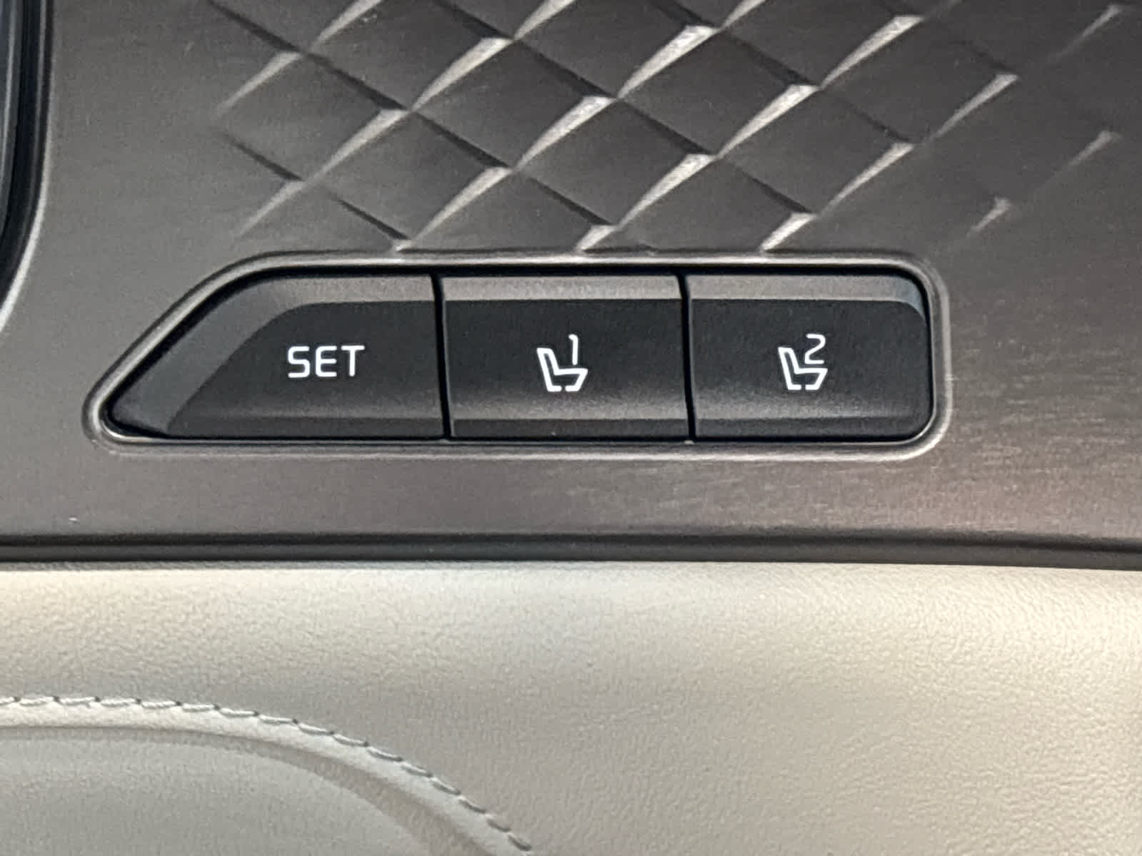 2024 Kia Sorento Hybrid SX Prestige