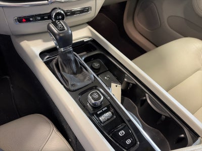 2019 Volvo XC60 Momentum