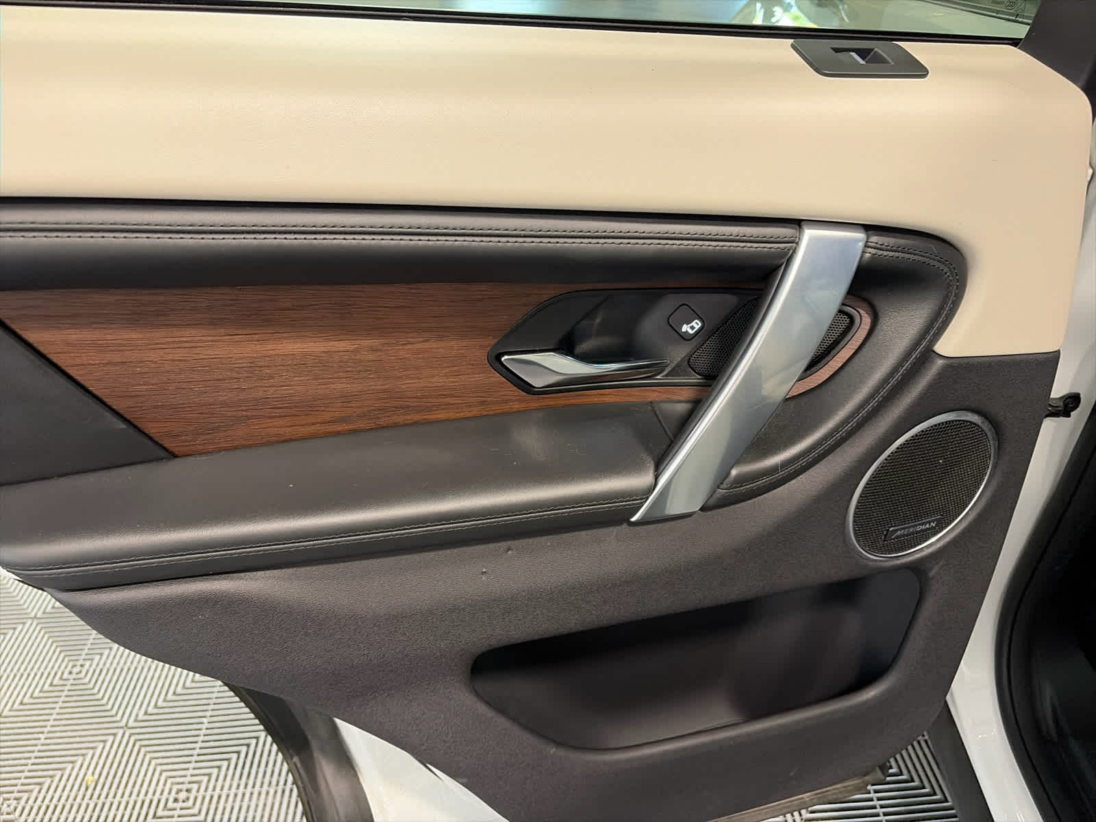 2021 Land Rover Discovery Sport SE