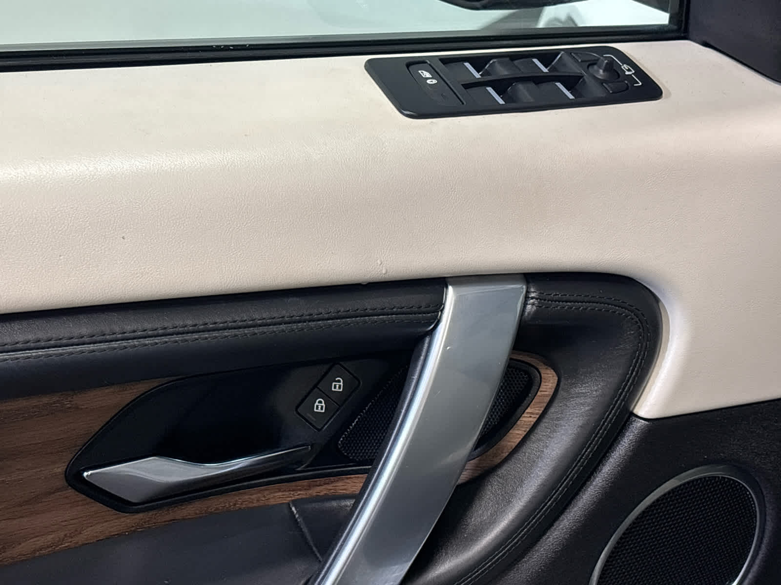 2021 Land Rover Discovery Sport SE