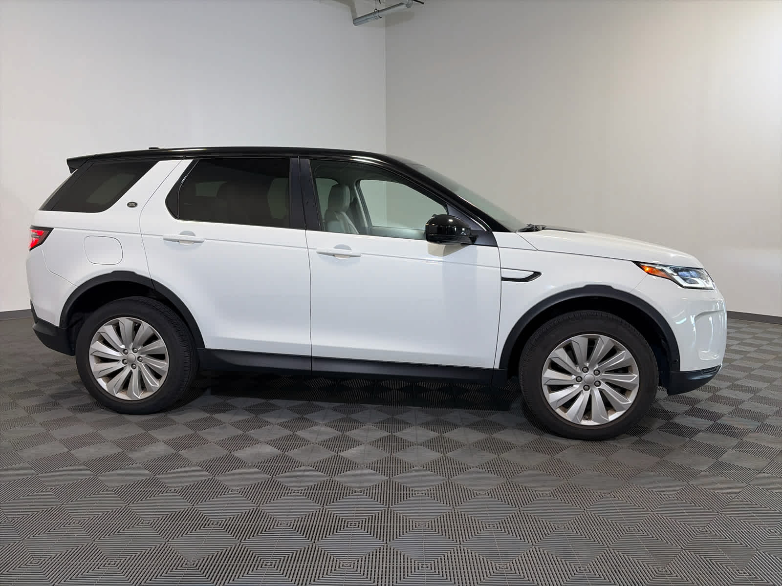 2021 Land Rover Discovery Sport SE