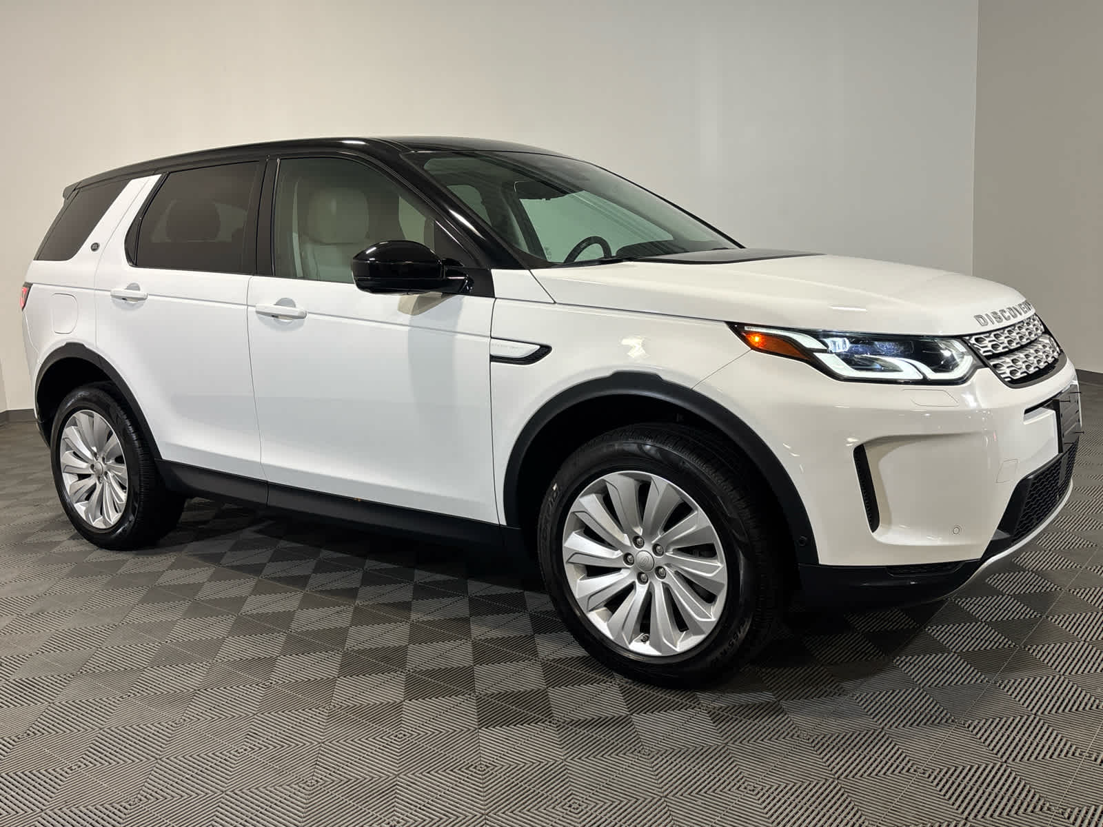 2021 Land Rover Discovery Sport SE