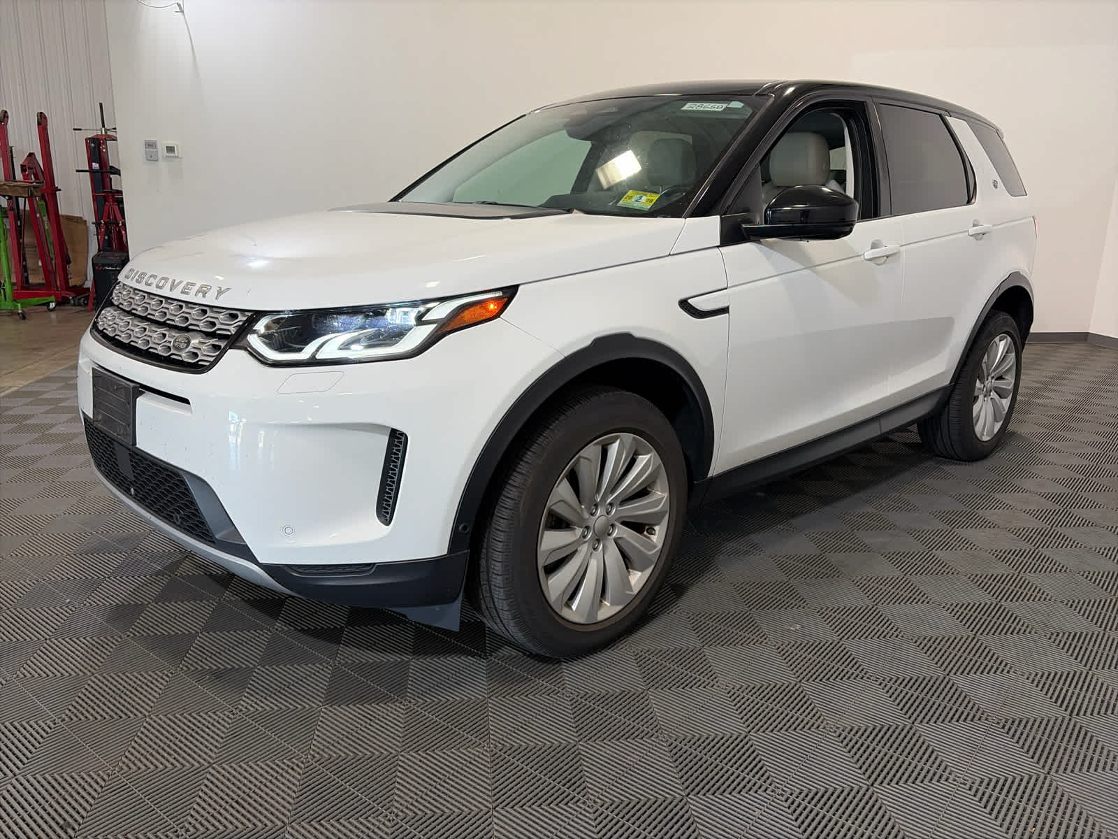 2021 Land Rover Discovery Sport SE