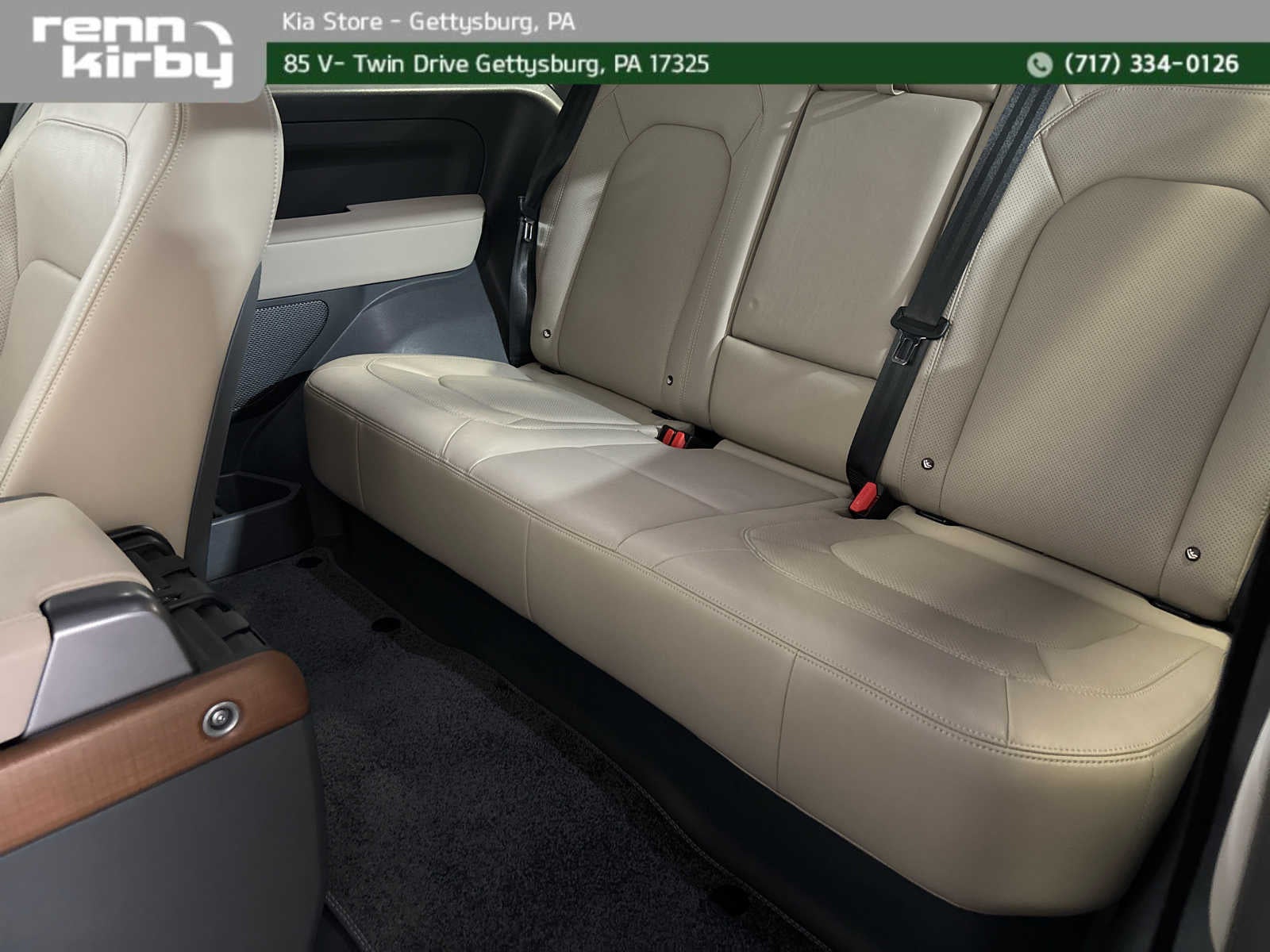 2023 Land Rover Defender S