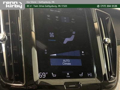 2021 Volvo XC60 Inscription