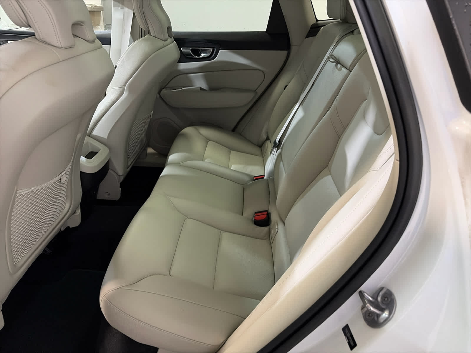 2023 Volvo XC60 Core