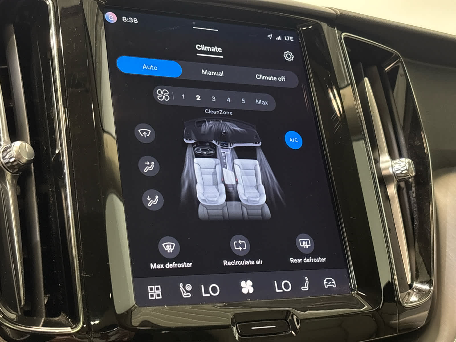 2023 Volvo XC60 Core