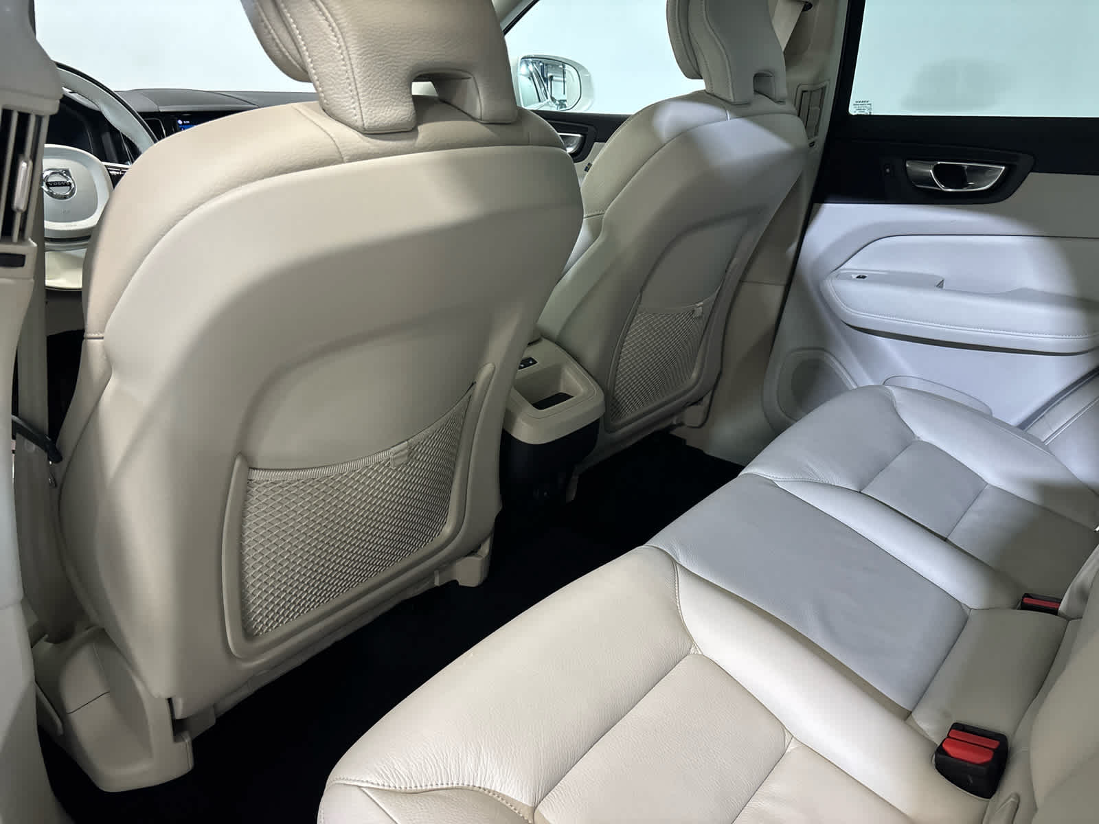 2023 Volvo XC60 Core