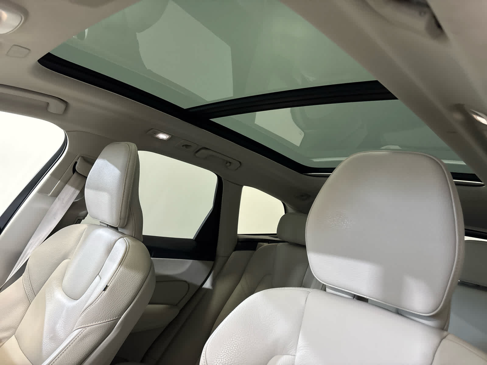 2023 Volvo XC60 Core