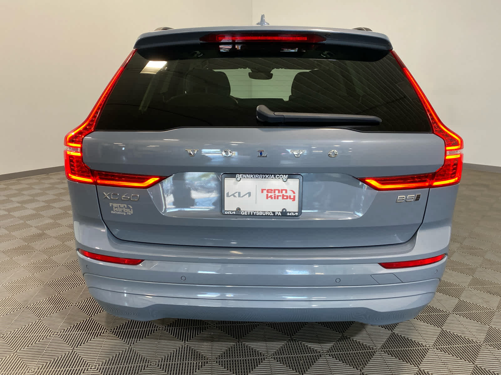 2023 Volvo XC60 Core