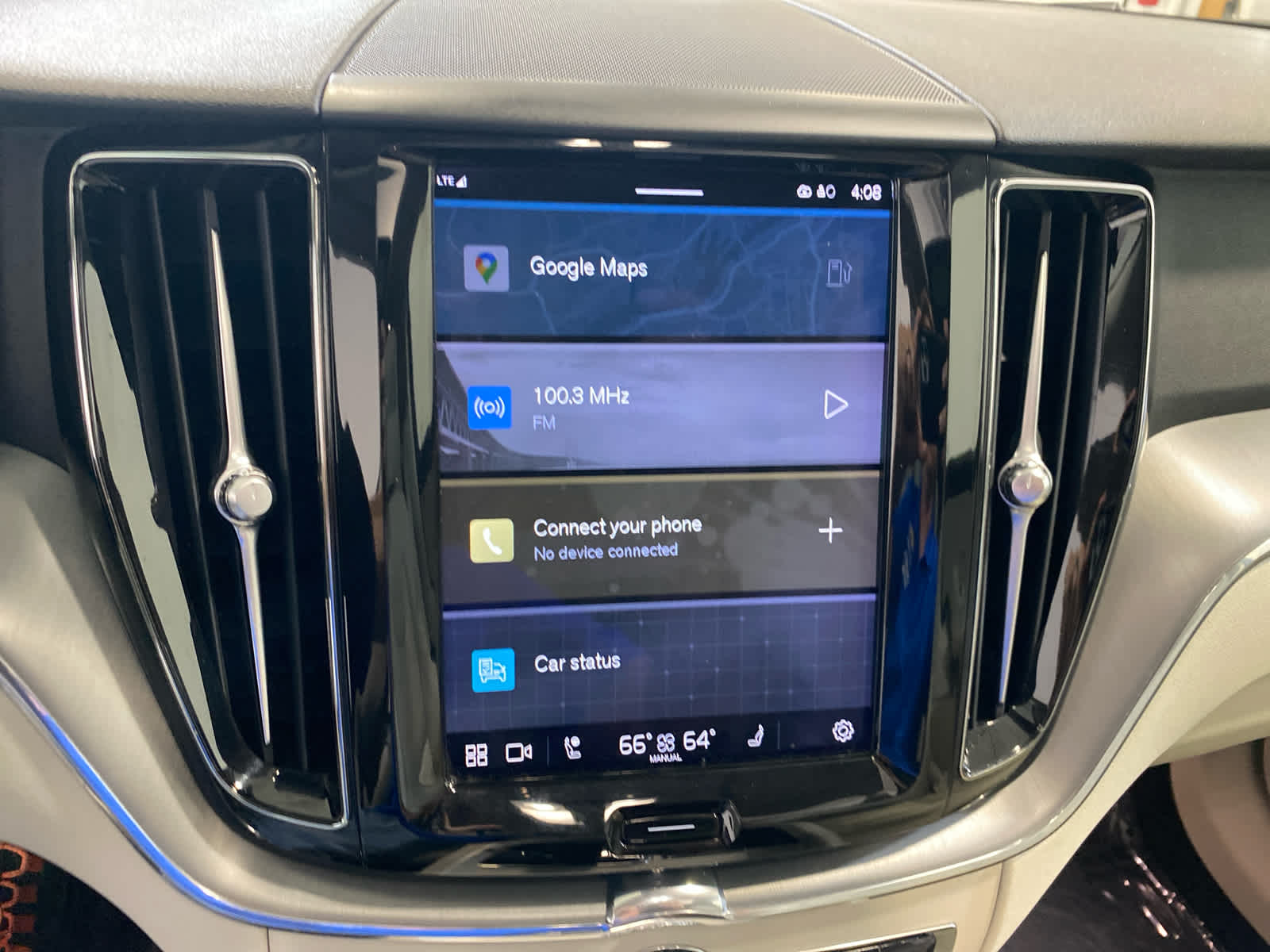 2023 Volvo XC60 Core