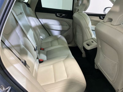 2023 Volvo XC60 Core